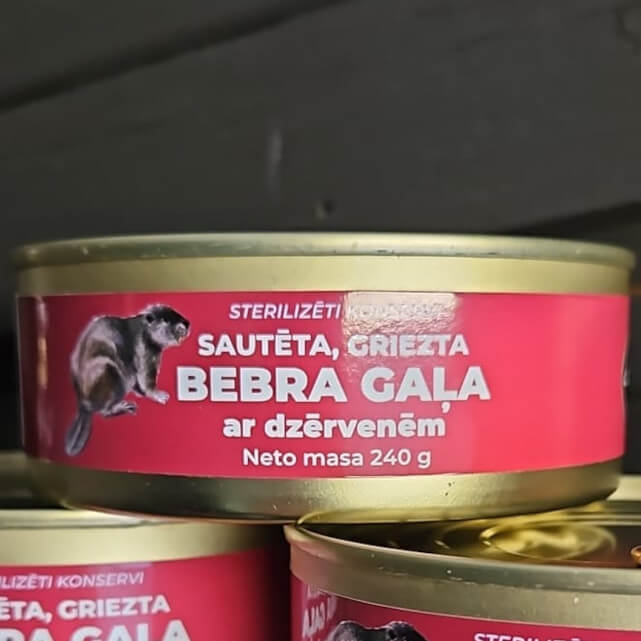 Sauteta bebra gaļa ar dzērvenēm